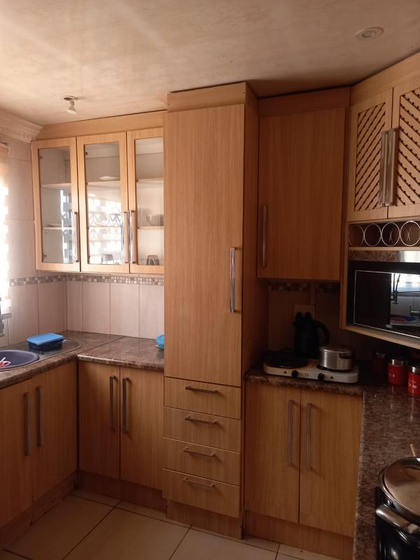 2 Bedroom Property for Sale in Thabong Free State